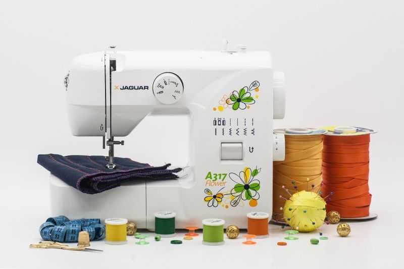 Рейтинг швейных машин 2021 года: лучшие модели для дома и ателье