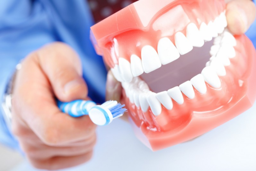 Электрическая зубная щетка: рейтинг лучших в 2021-2022 году. какую модель выбрать?