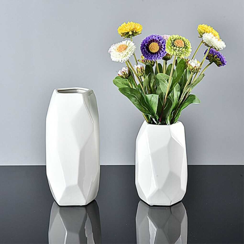 Модные вазы для цветов. Ваза Геометрическая икеа. Вазы для цветов. Интерьерные вазы. Красивая ваза для цветов.