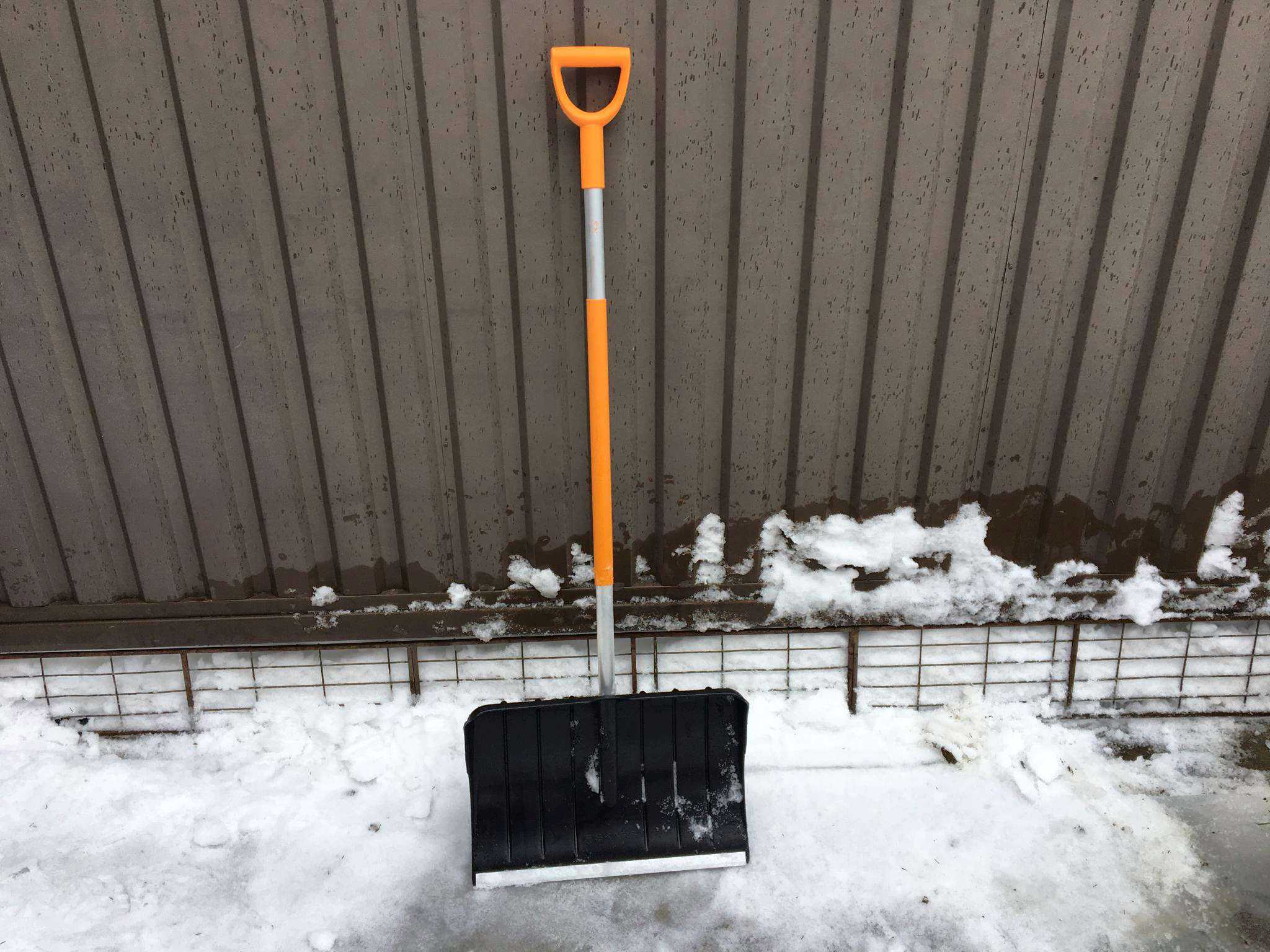 Лучшие автомобильные лопаты для снега в 2019 году