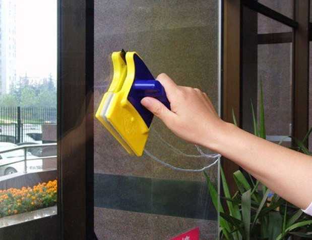 Обзор приборов для мытья окон